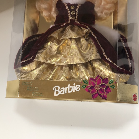 ⭐️Host Pick⭐️ - 1996 Barbie Happy Holidays - Picture 5 of 15